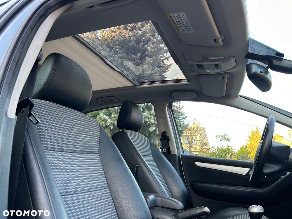 Mercedes-Benz Klasa B - 26