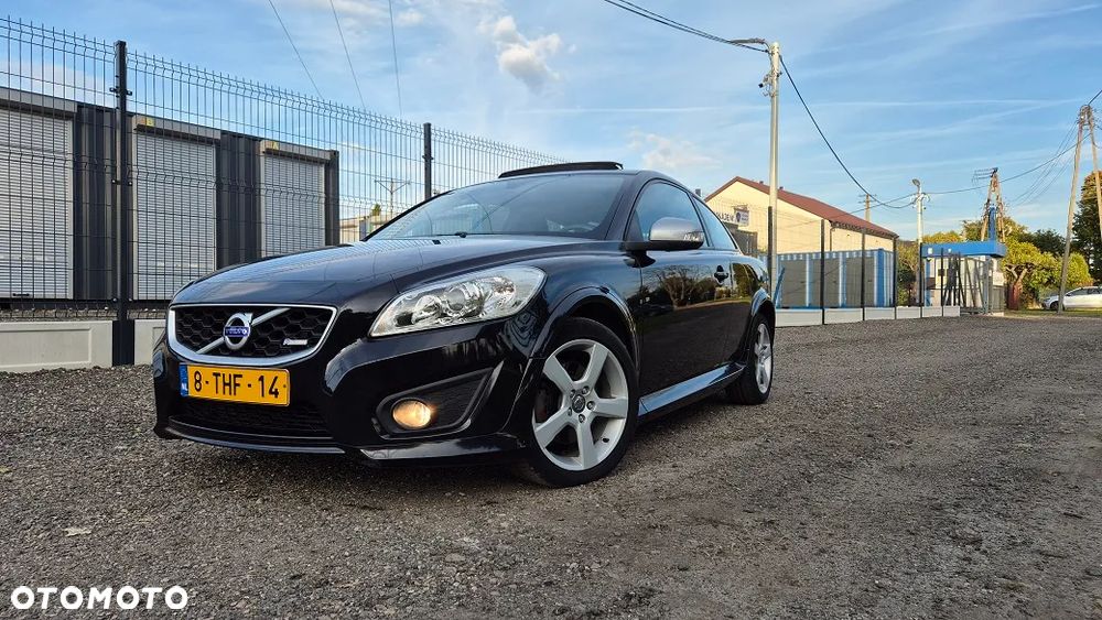 Volvo C30 D4 R-Design - 11