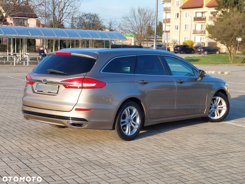 Ford Mondeo 2.0 EcoBlue Titanium - 17
