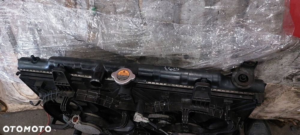 CHŁODNICA WODY + WENTYLATOR NISSAN X-TRAIL II T31 2.0 DCI M9R - 3