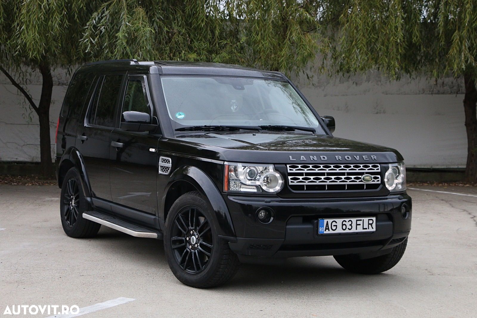 Land Rover Discovery 3.0 TD HSE Aut. - 1