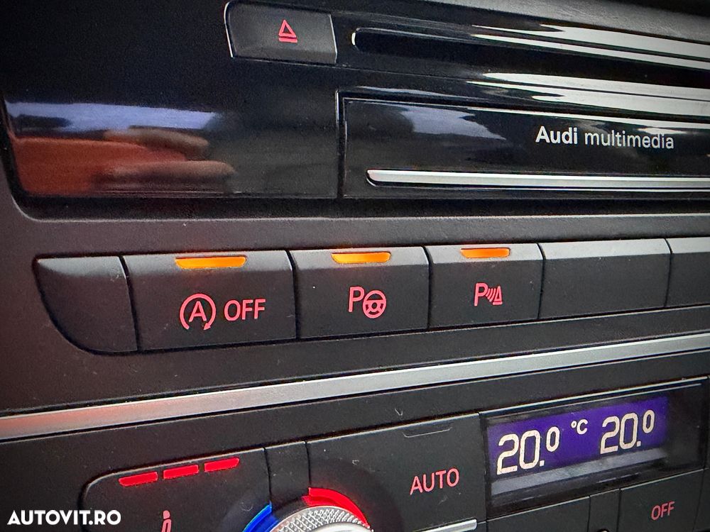 Audi A6 2.0 TDI Ultra DPF S tronic - 33