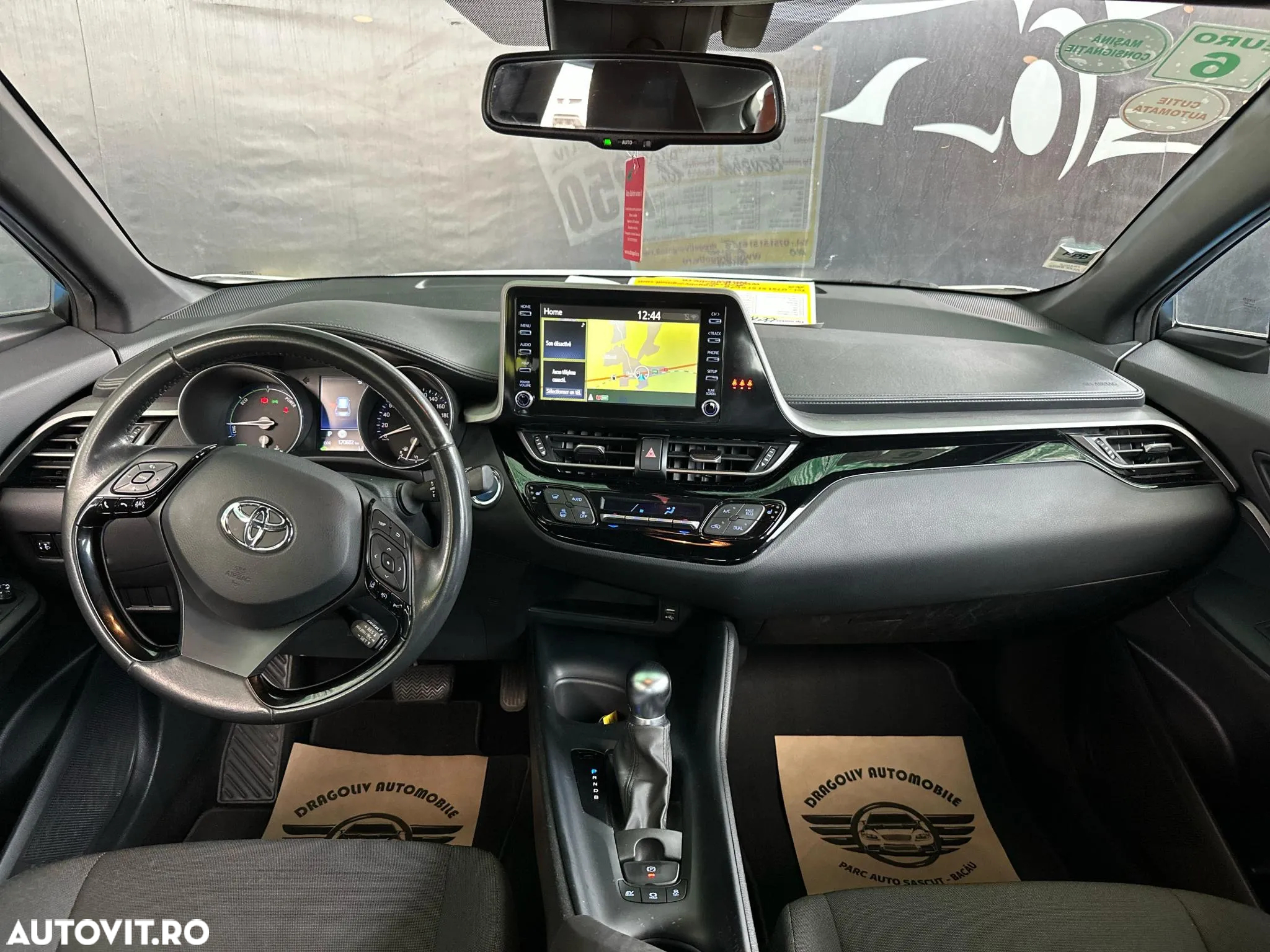 Toyota C-HR - 5