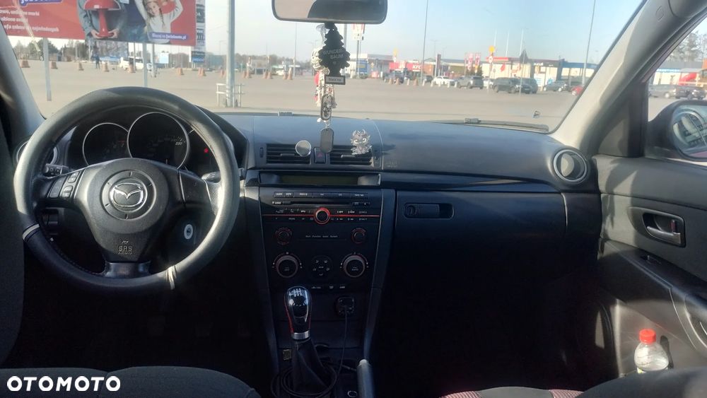 Mazda 3 - 7