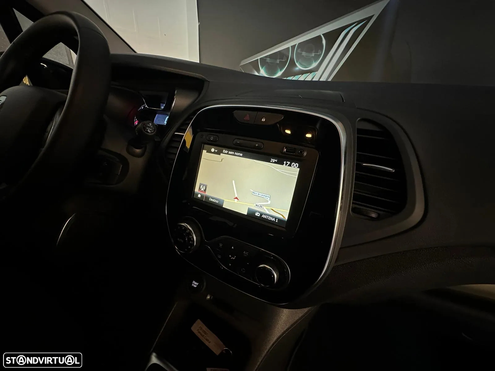 Renault Captur (ENERGY) TCe 90 LIMITED - 11
