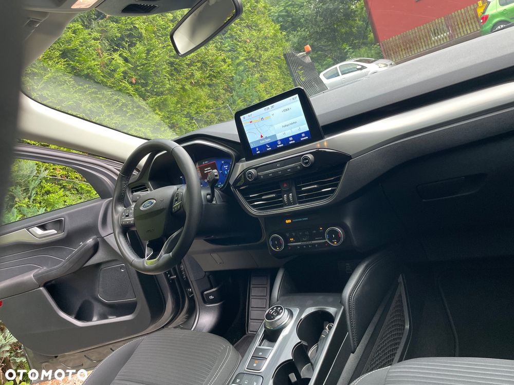 Ford Kuga - 29