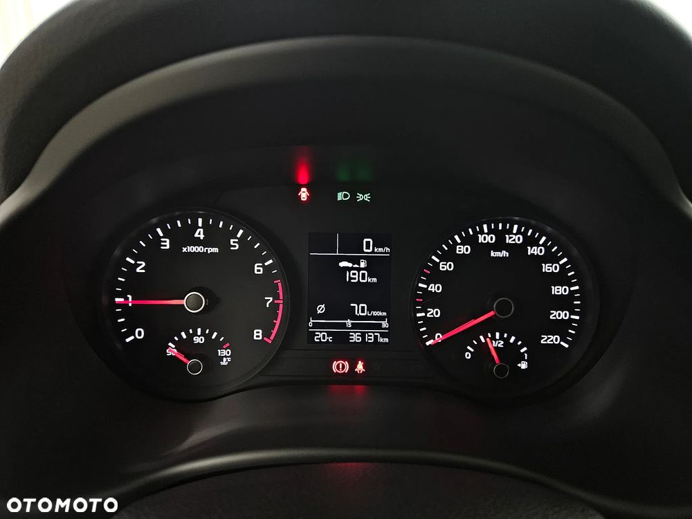Kia Stonic 1.4 L - 32