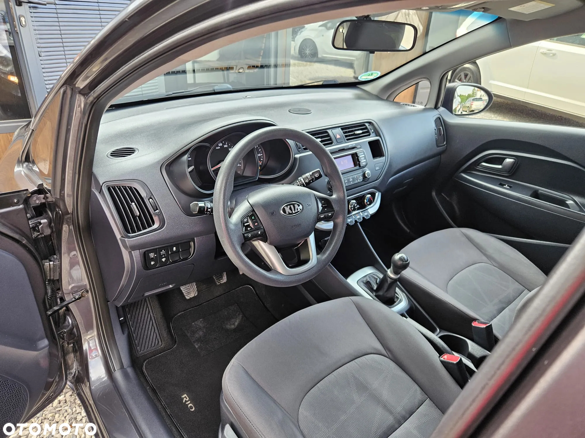 Kia Rio 1.2 Business Line - 17