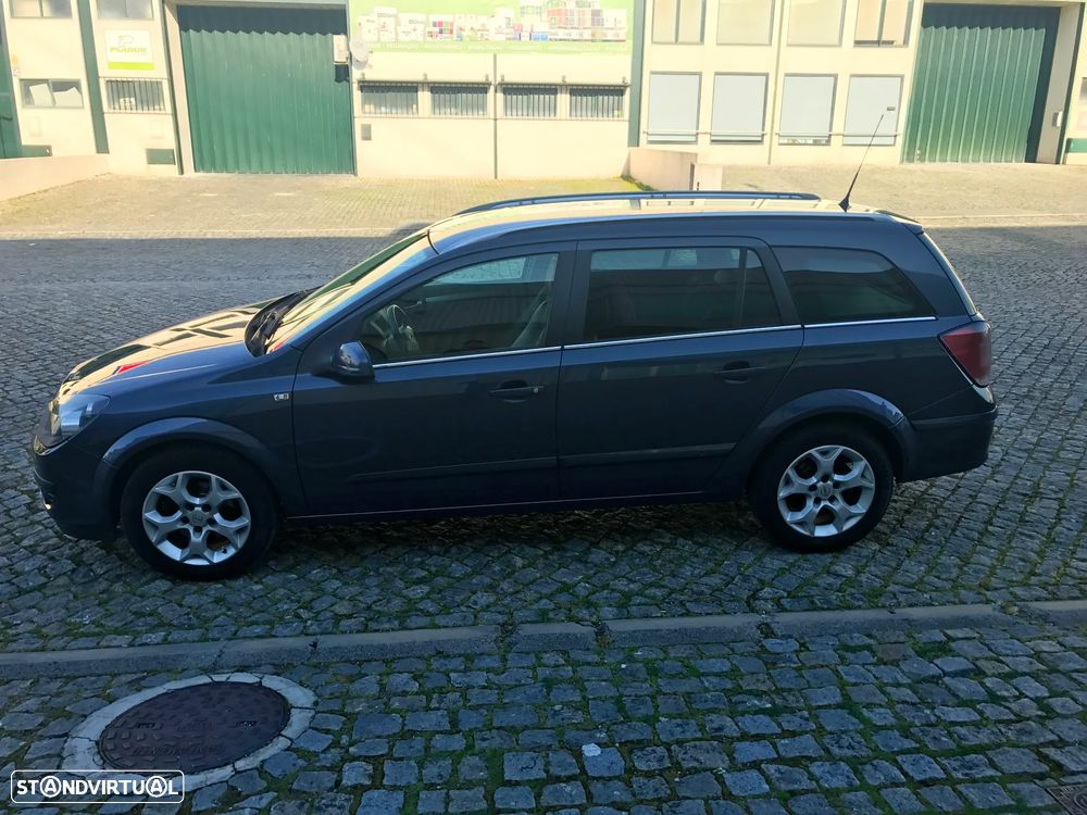 Opel Astra 1.7 CDTI Cosmo - 2