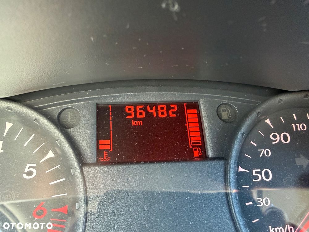 Renault Clio 1.2 16V Alize - 10