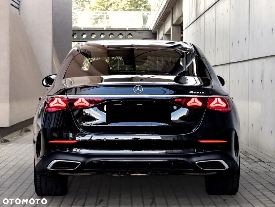 Mercedes-Benz Klasa E 220 d mHEV 4-Matic AMG 9G-Tronic - 6