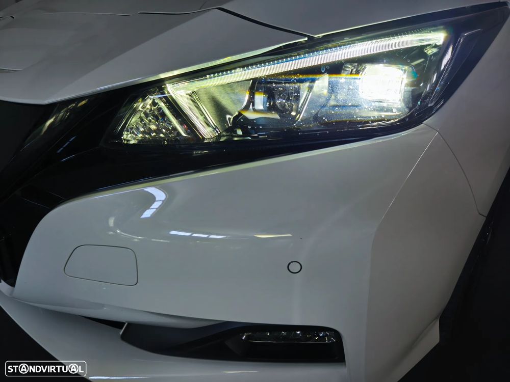 Nissan Leaf 40 kWh Tekna - 8