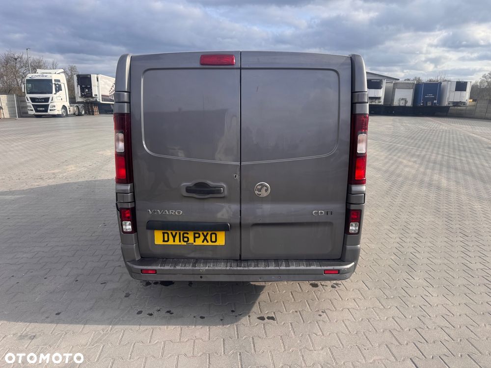 Opel Vivaro Trafic 1.6 BiTurbo Klima - 25
