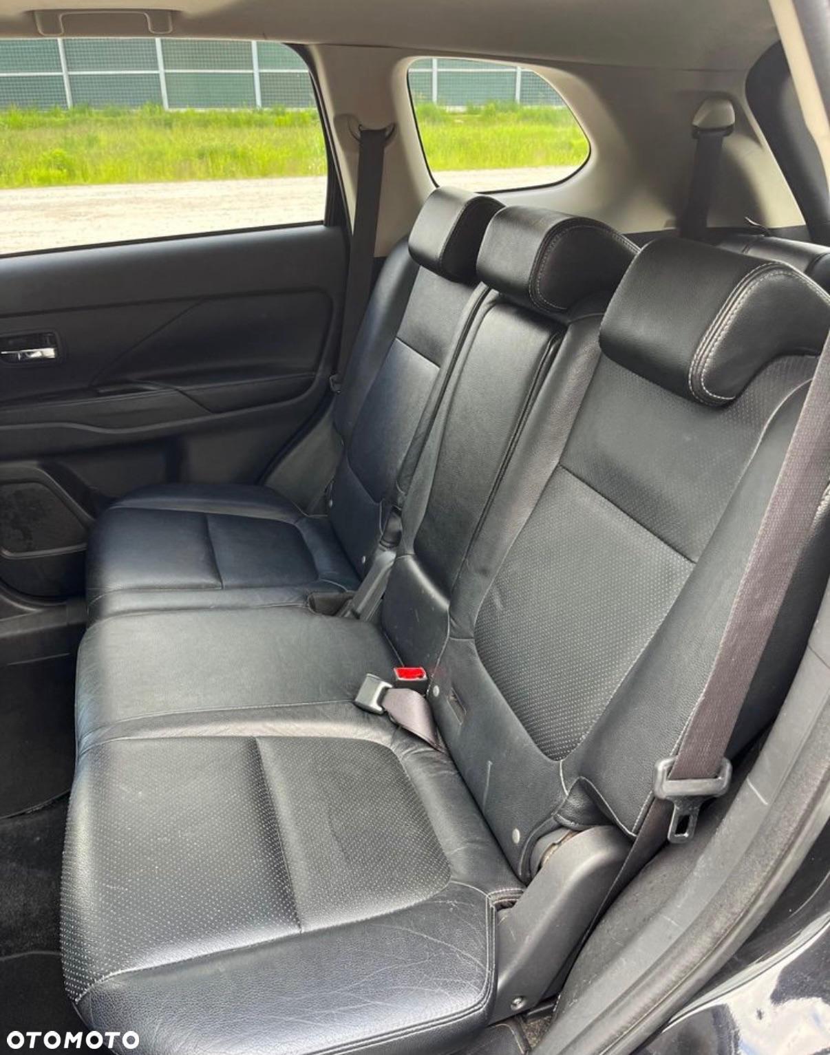 Mitsubishi Outlander 2.2 DI-D 4WD Instyle - 28