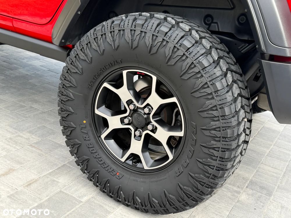 Jeep Wrangler - 9