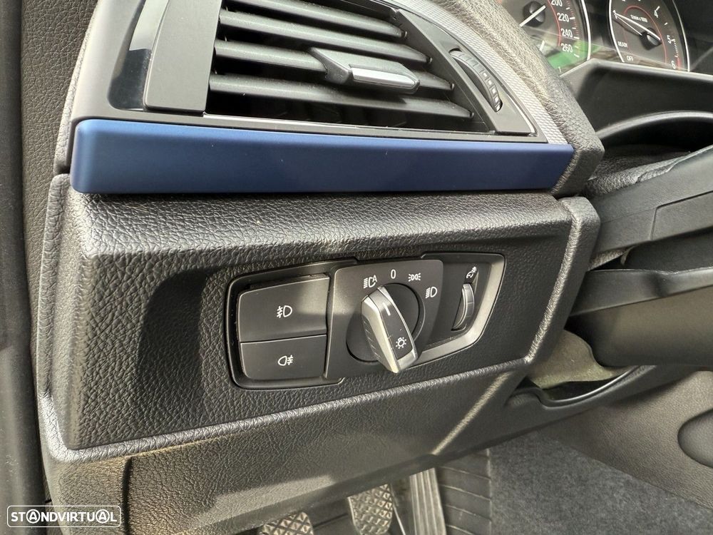 BMW 114 d Pack M - 9