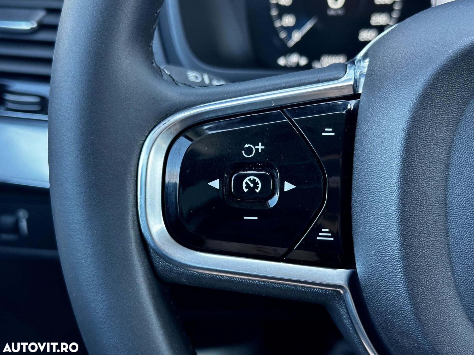 Volvo XC 90 - 21