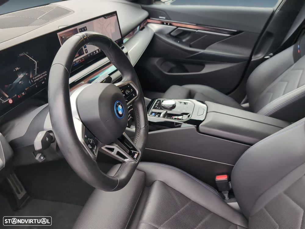 BMW i5 eDrive40 Pack Desportivo M Pro - 11