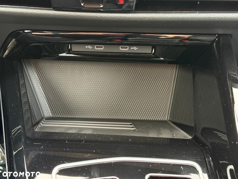 Volkswagen Golf - 15