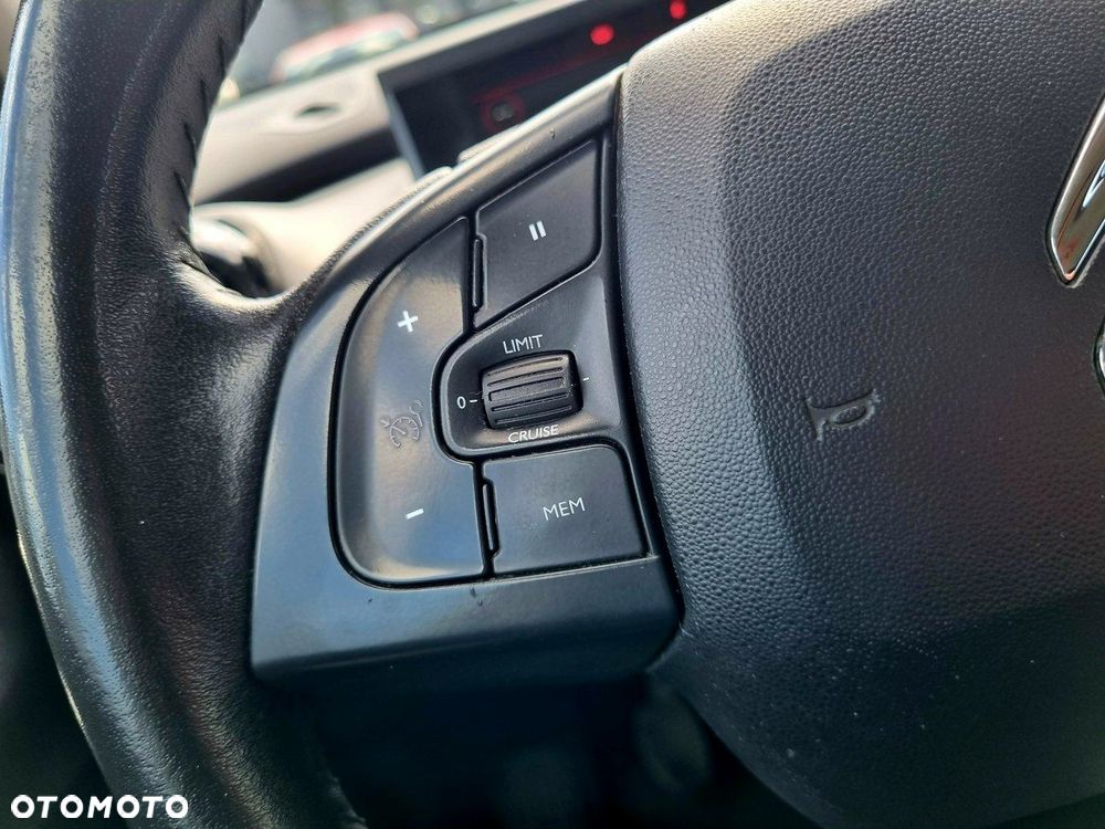 Citroën C4 Cactus 1.2 PureTech Feel S&S - 16