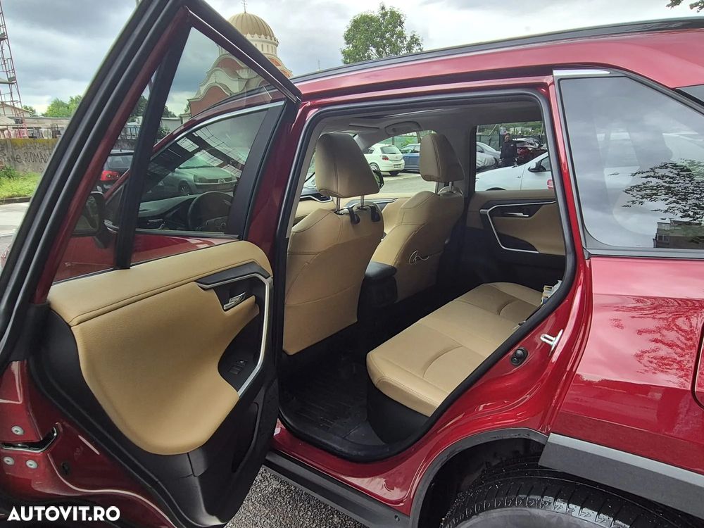 Toyota RAV4 2.5 VVT-iE 4x4 Luxury Premium - 4