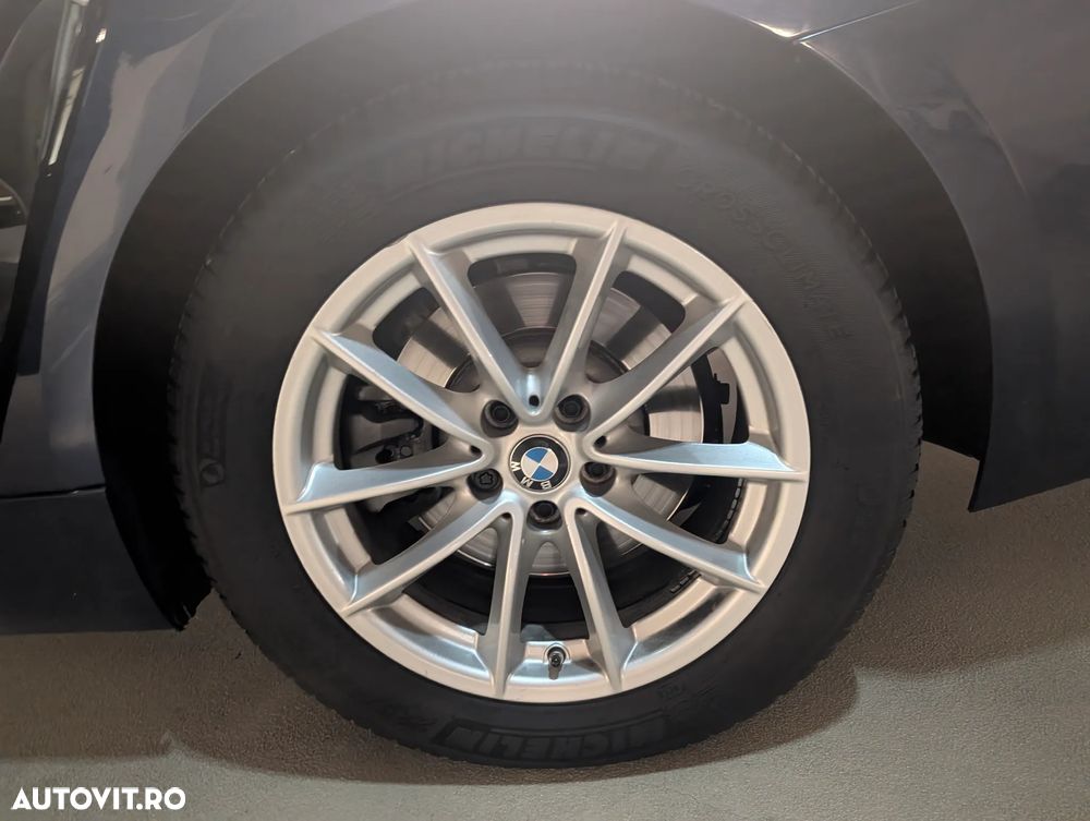 BMW Seria 5 520d xDrive Touring Aut. - 13