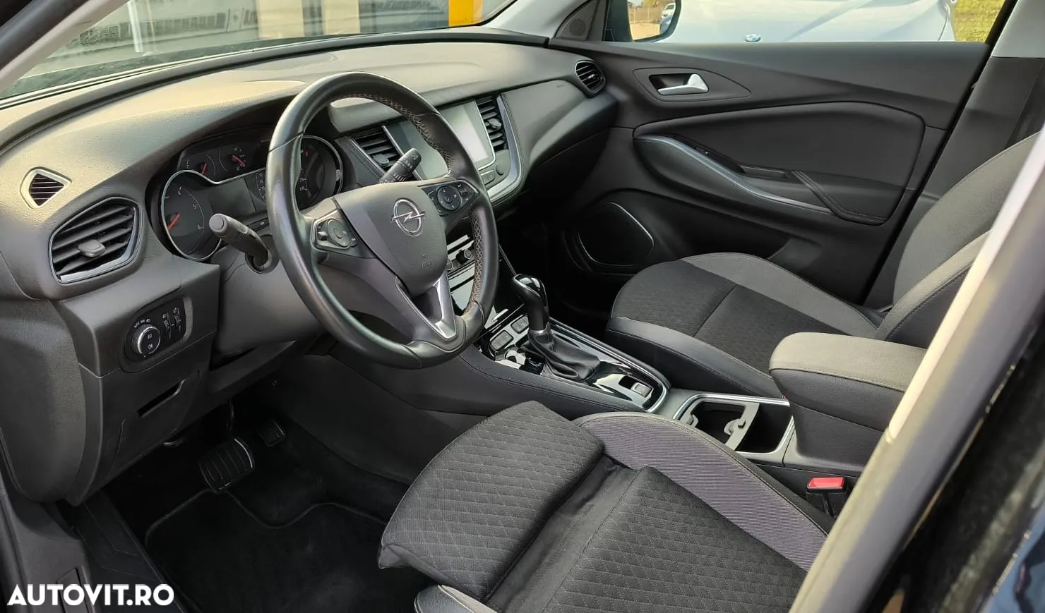 Opel Grandland X 1.5 START/STOP Aut. Innovation - 7