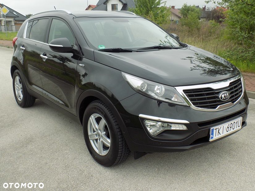 Kia Sportage 2.0 CRDI 4WD Automatik Dream-Team Edition - 17