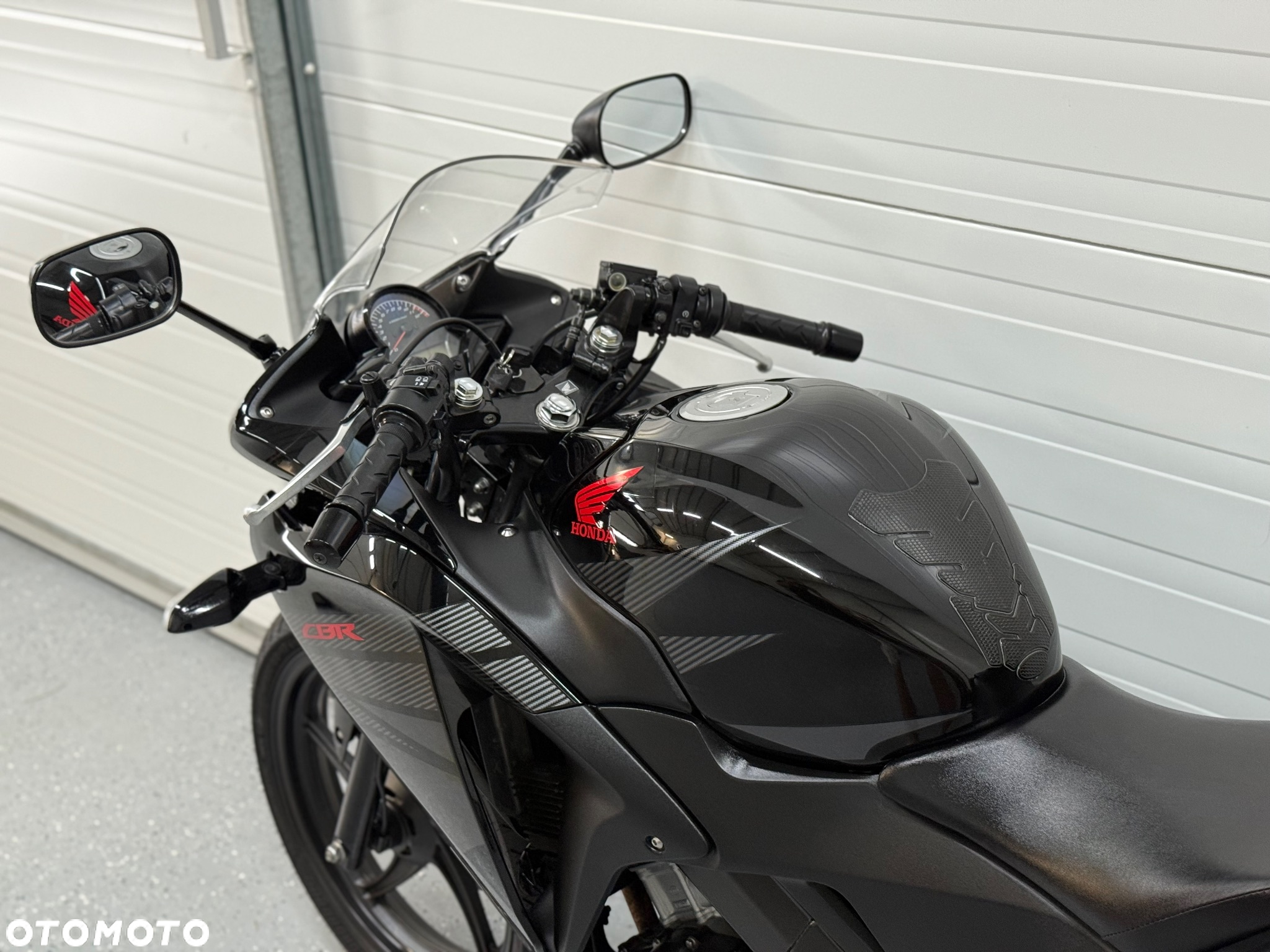Honda CBR - 18
