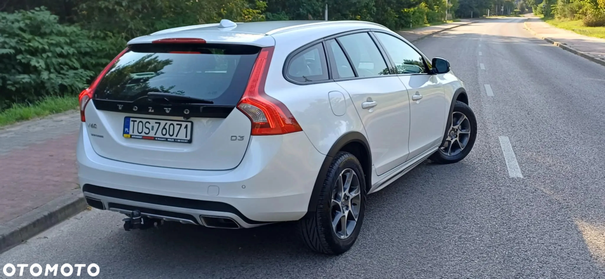 Volvo V60 Cross Country D3 Drive-E Momentum - 8