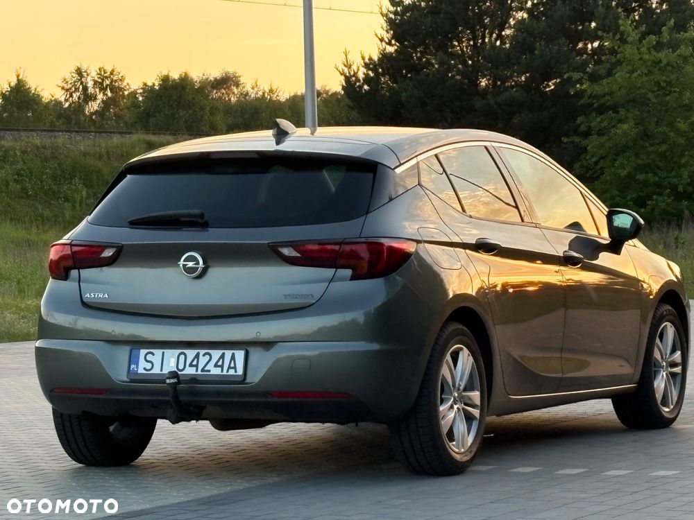 Opel Astra 1.4 T Dynamic S&S - 20