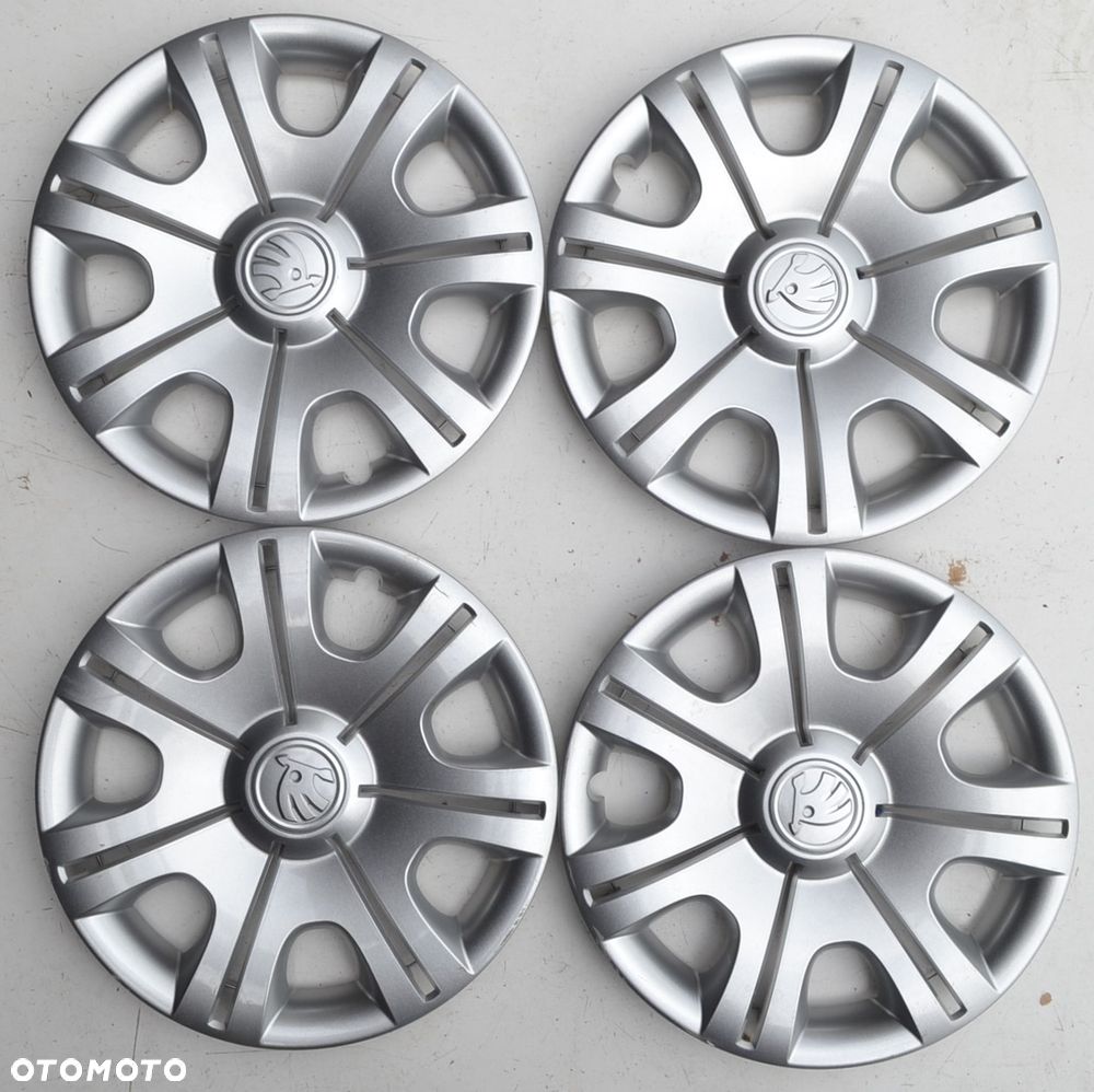 ORYGINALNE KOŁPAKI OEM SKODA 14 CALI x4szt. K-695 - 2
