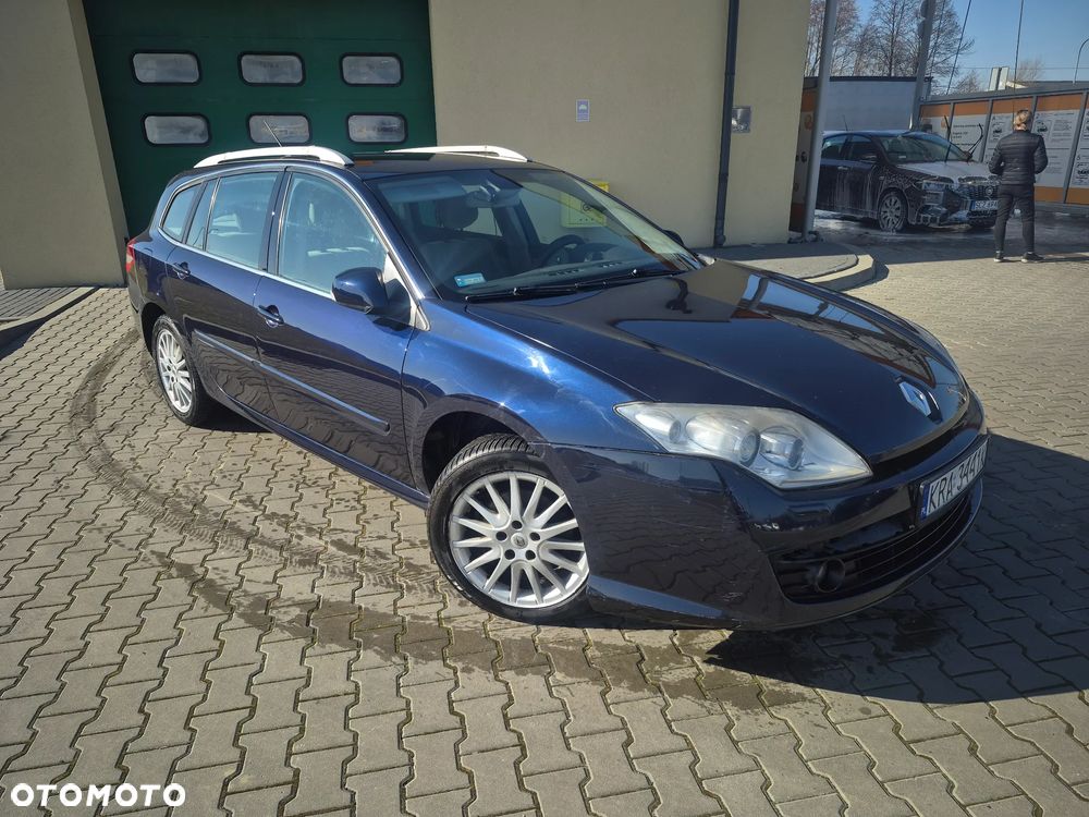 Renault Laguna - 1