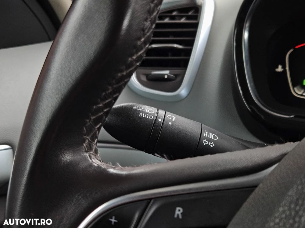 Renault Espace Energy dCi 160 EDC Intens - 19