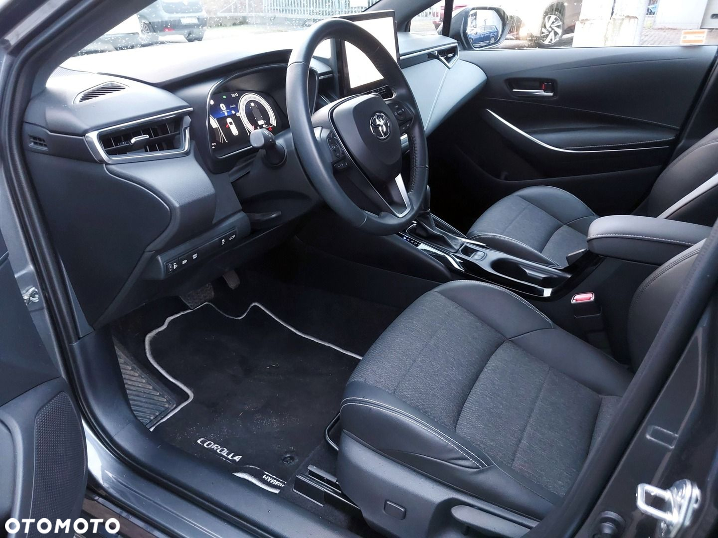 Toyota Corolla - 11