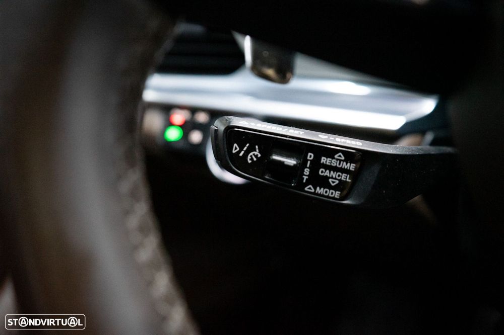 Porsche Panamera Sport Turismo 4 E-Hybrid - 42