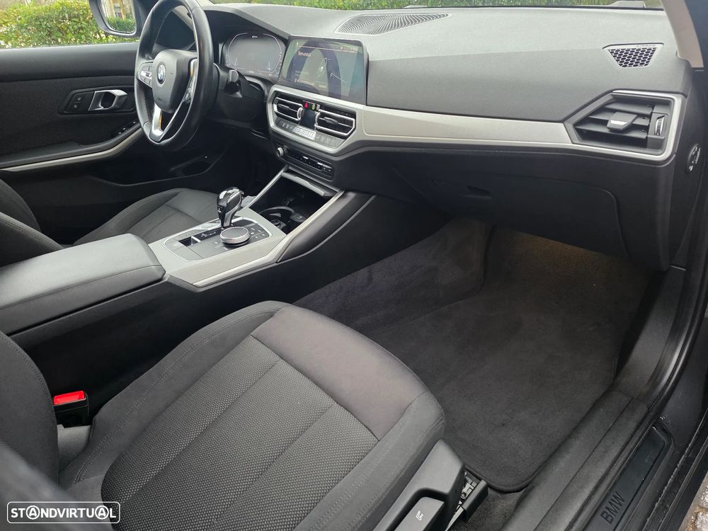 BMW 330 e Corporate Edition Auto - 10