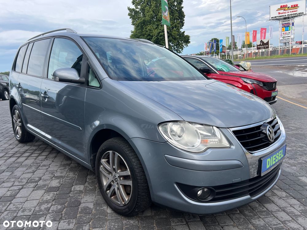 Volkswagen Touran 2.0 TDI Trendline - 4