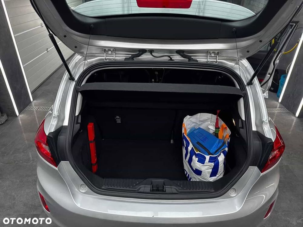 Ford Fiesta 1.1 Titanium - 26