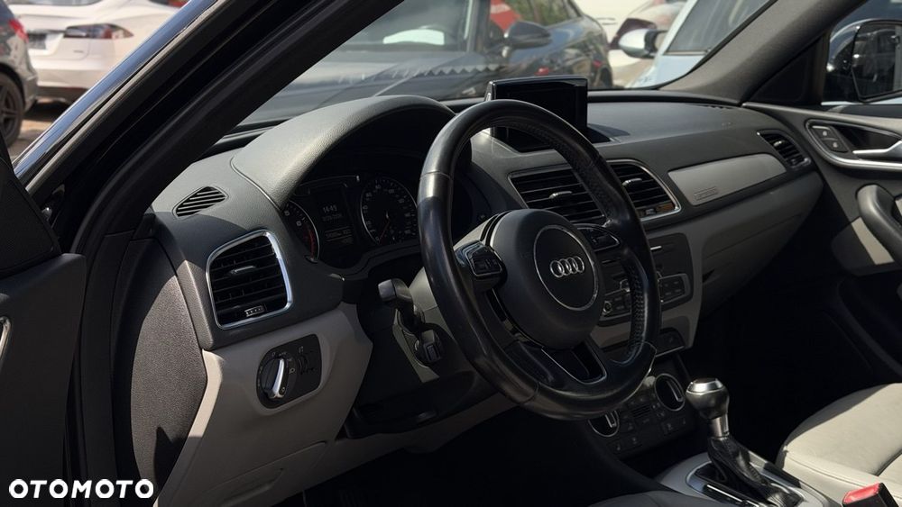 Audi Q3 2.0 TFSI Quattro S tronic design - 15