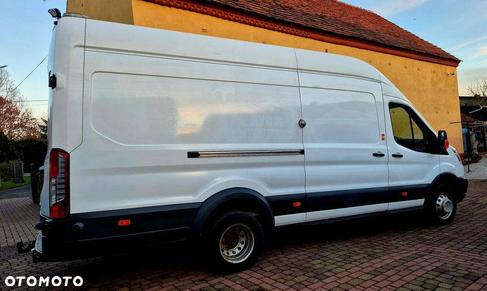 Ford Transit - 13