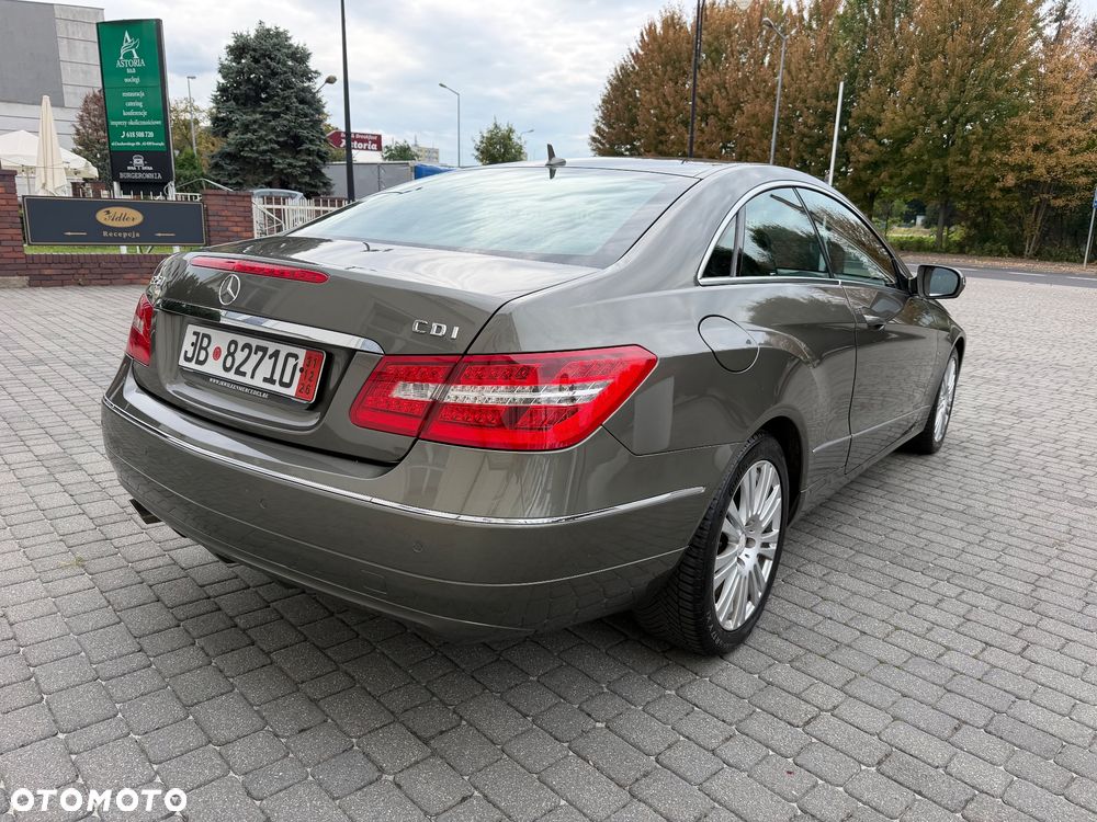 Mercedes-Benz Klasa E 250 CDI DPF BlueEFFICIENCY 7G-TRONIC Avantgarde - 8