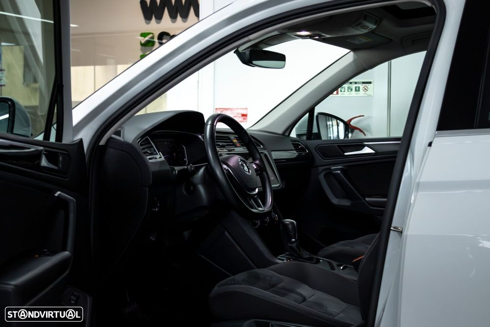 VW Tiguan 2.0 TDI R-Line DSG - 13