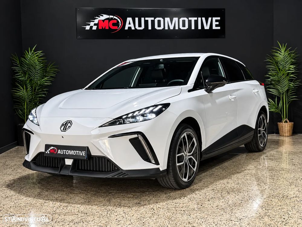 MG MG4 64 kWh Luxury