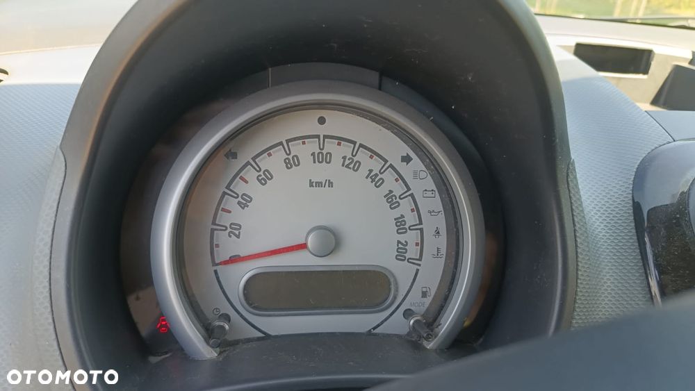 Opel Agila 1.0 Essentia - 3