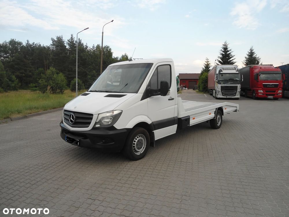 Mercedes-Benz Sprinter - 1