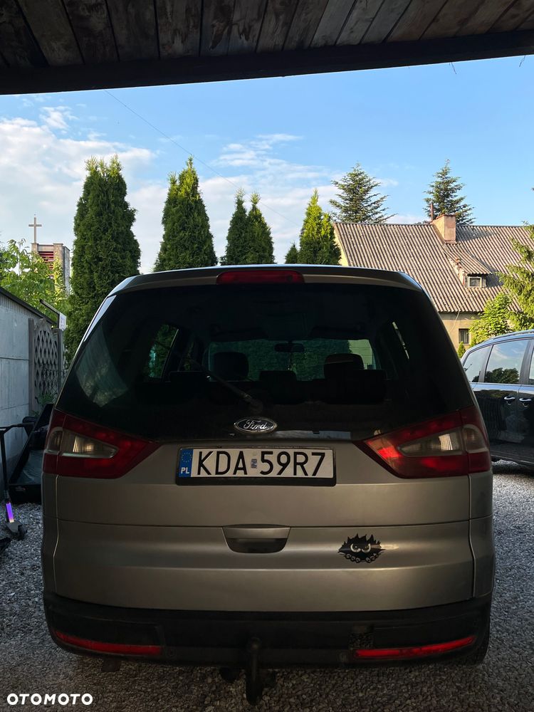 Ford Galaxy - 3