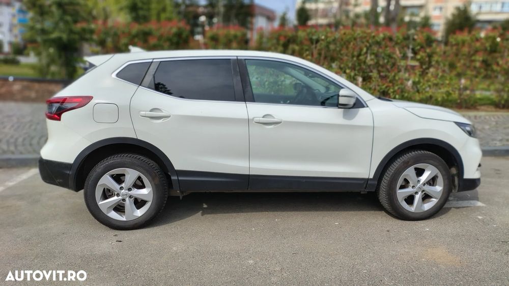 Nissan Qashqai 1.6 DCI Start/Stop 4X4-i Acenta - 3