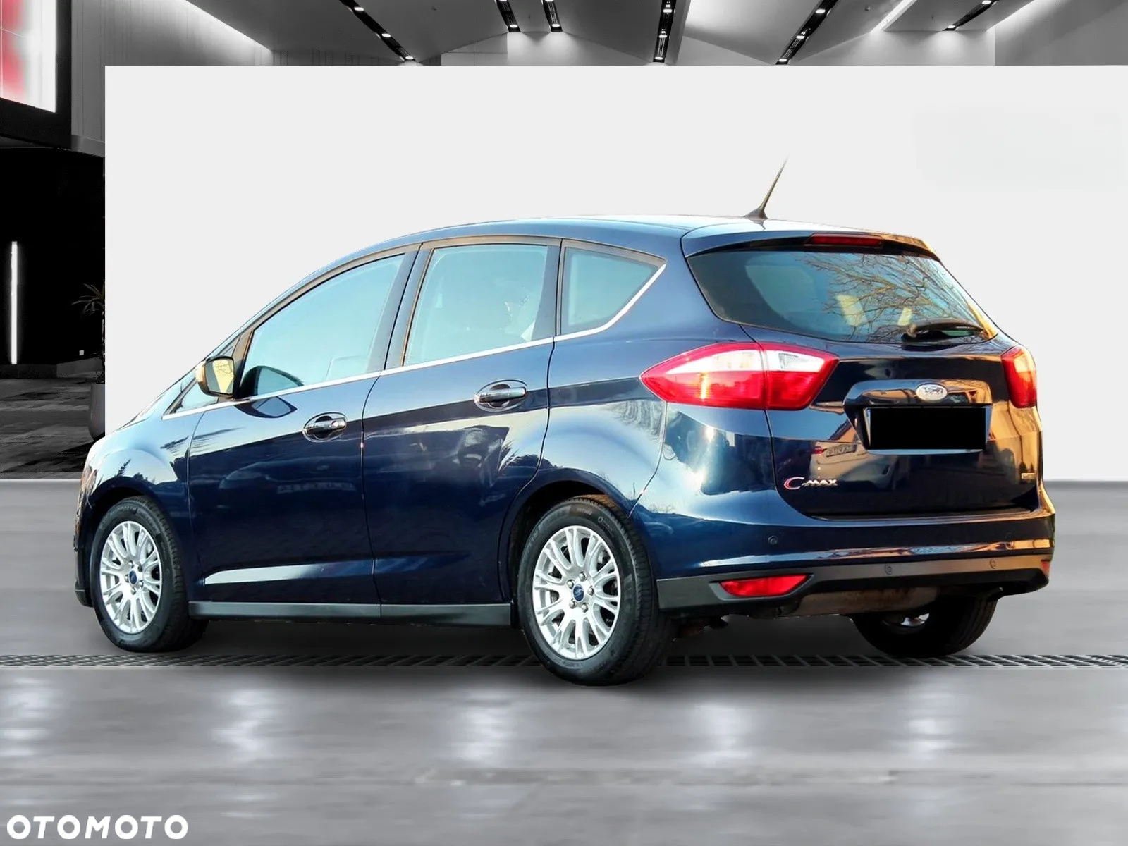 Ford C-MAX 1.6 EcoBoost Titanium - 4