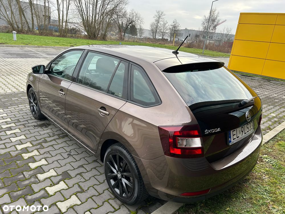 Skoda RAPID 1.0 TSI Style - 15